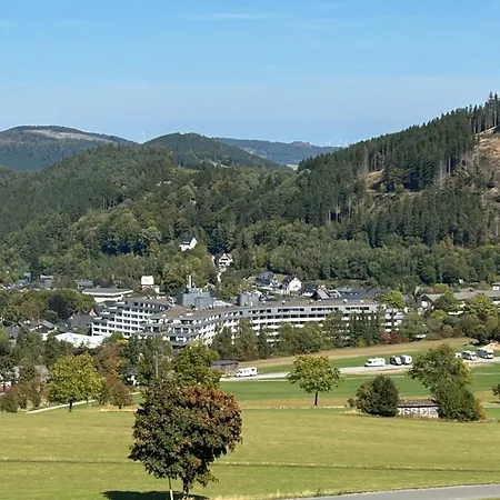 Hirschblick Willingen דירה ברילון