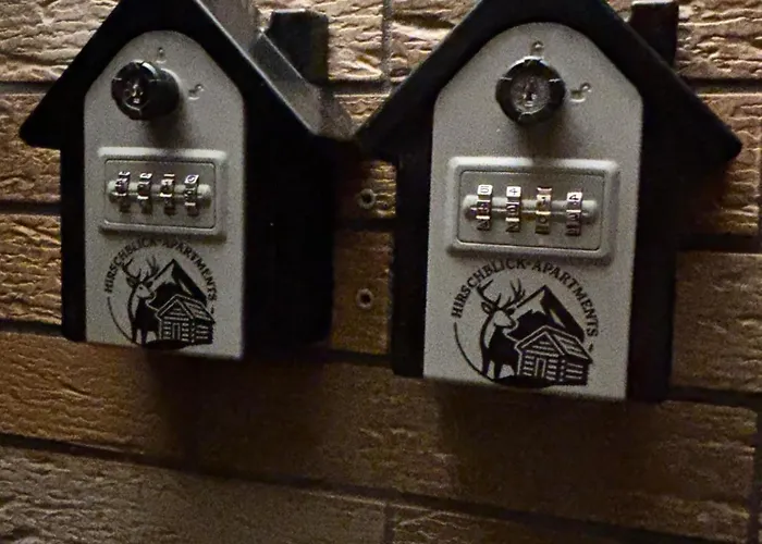 Hirschblick Apartments Willingen ברילון